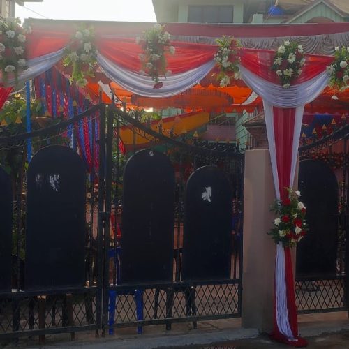 40 Gate decoration